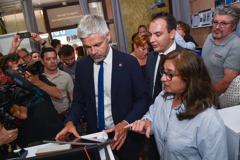 Auvergne region 15 millions commercants 2