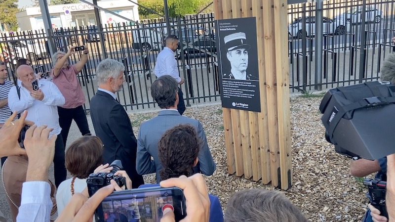 AURA inaugure lycee Arnaud Beltrame port de luniforme wauquiez attal 1