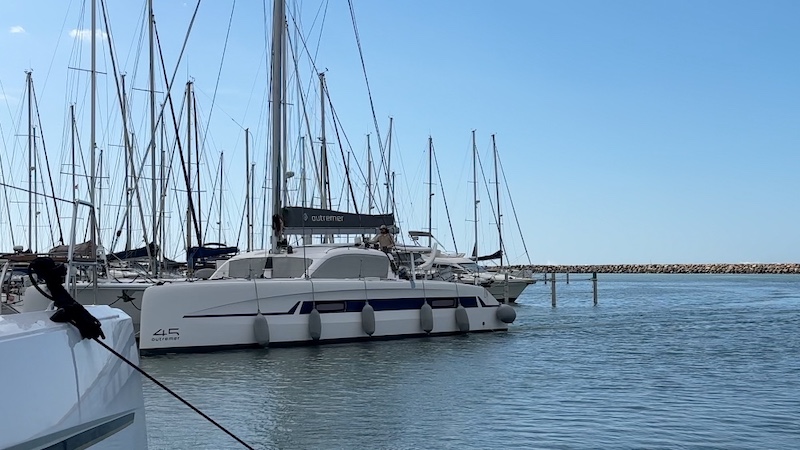 LGM Salon multicoque catamaran Outremer