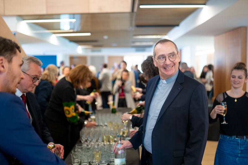 Lyon Université catholique de Lyon inaugure sa Maison de la Recherche et entreprise 7