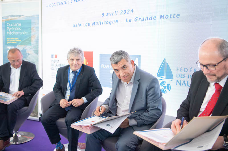 Signature1er contrat de filiere industries et servicesnautiques2