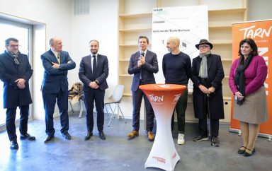 Tarn Le Département remet officiellement les clés au Centre d’art Le Lait 2 Tarn Le Département remet officiellement les clés au Centre d’art Le Lait ©Départemet du Tarn 2