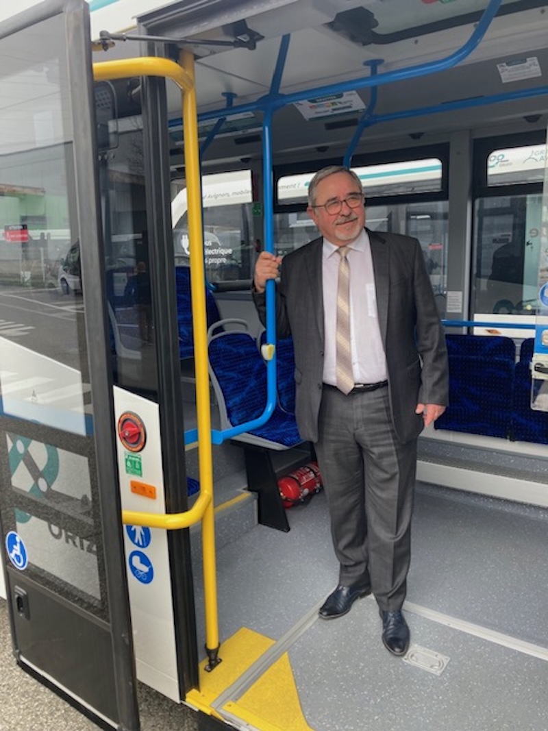 Le Grand Avignon fait l’acquisition de 5 minibus électriques pour développer la mobilité durable 2
