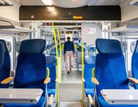 TRAIN NA