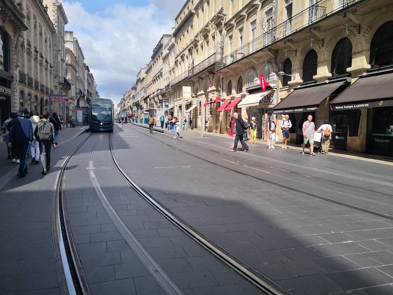 Bordeaux tram