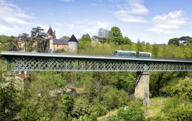 Région Auvergne Rhône Alpes BHNS Trevoux Lyon travaux