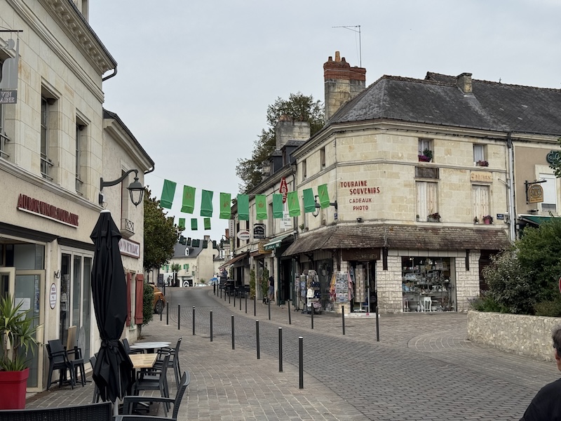 Azay le Rideau commerces ©Jérémy Flament