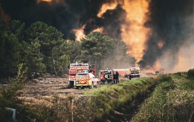 Incendies Gironde et Var hommage aux soldats du feu 3