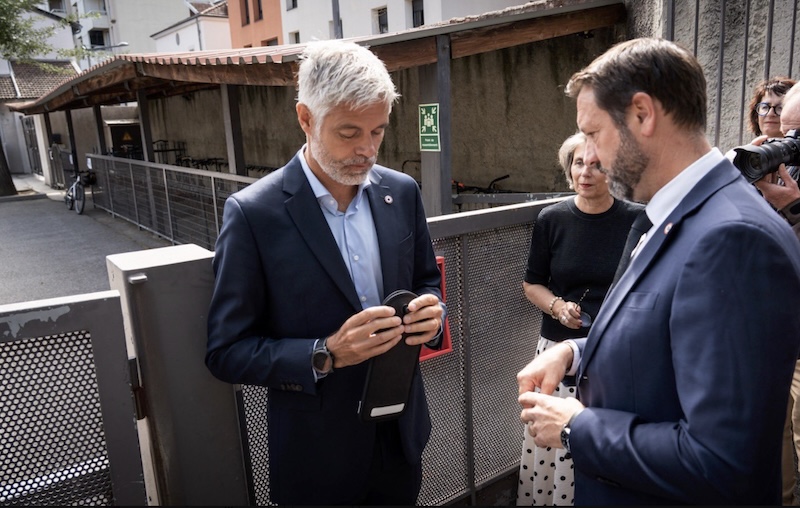 Région auvergne rhone alpes accompagne les lycéen interdiction téléphones 2